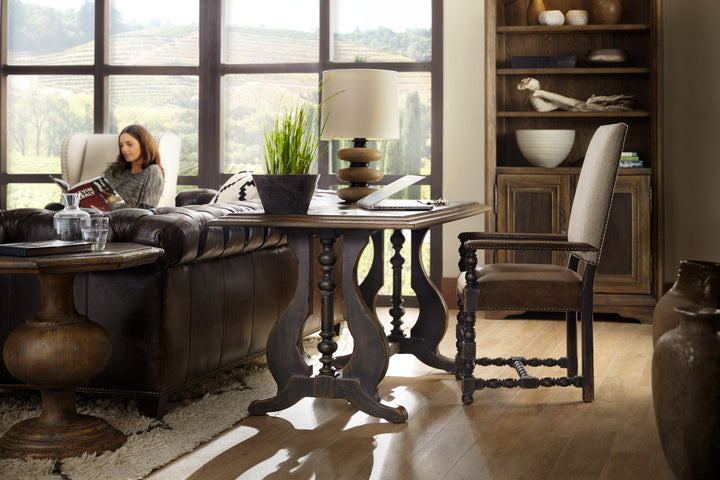 Hill Country Comfort Upholstered Arm Chair