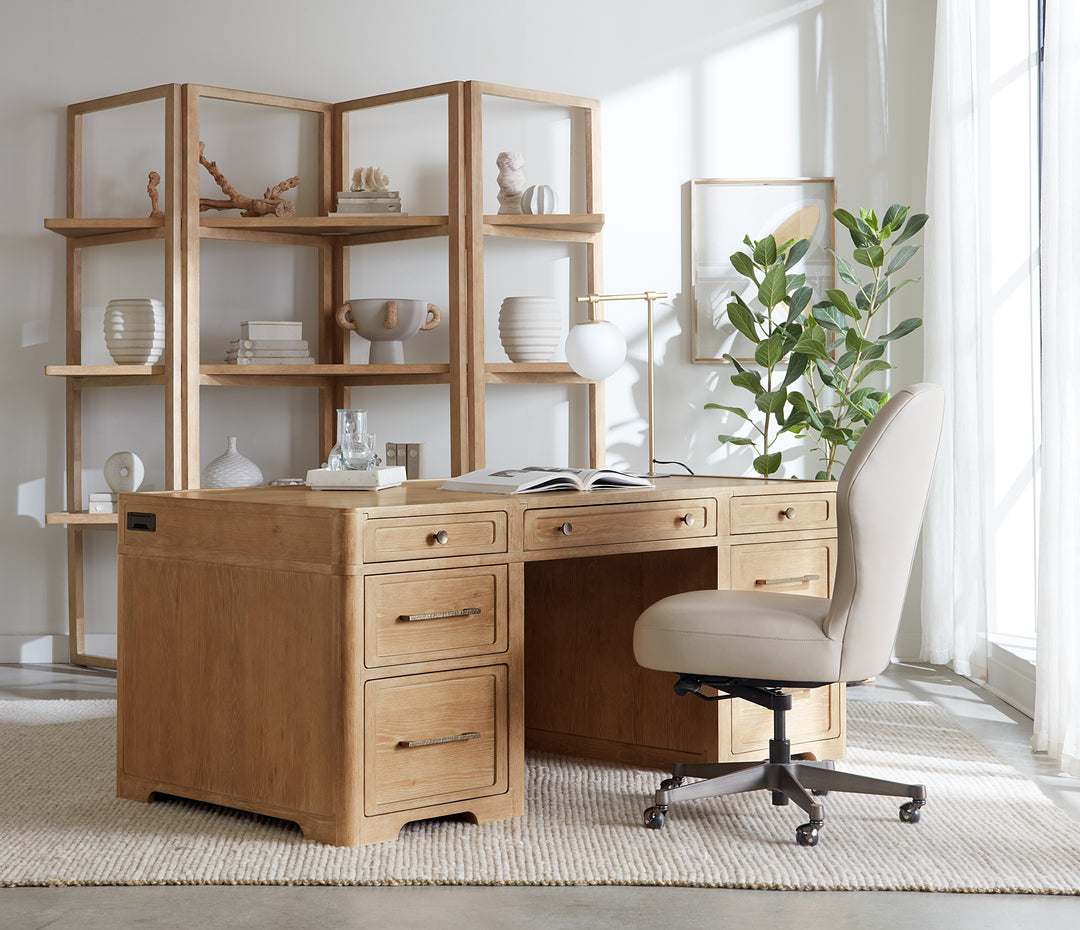 Executive Swivel Tilt Chair