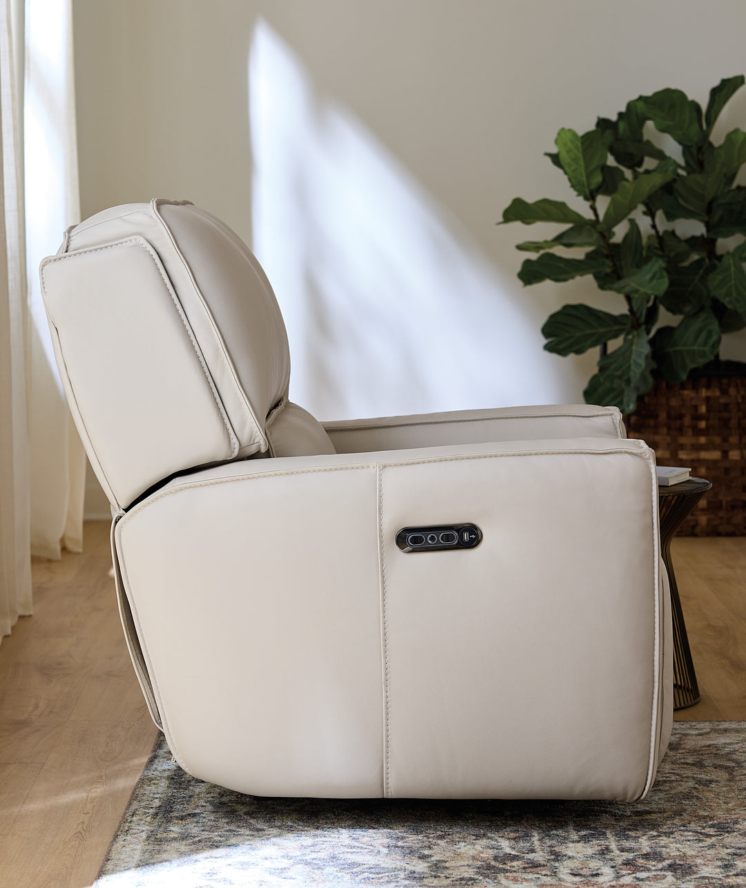 Miles Zero Gravity Power Recliner with Power Headrest