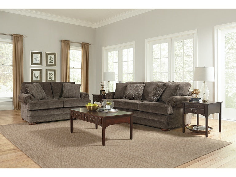 6M05 Knox Sofa