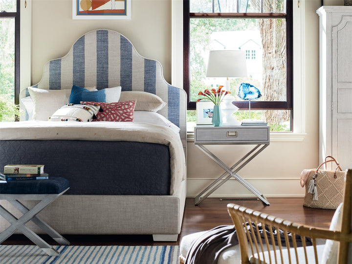 Escape - Complete Queen Sagamore Hill Bed