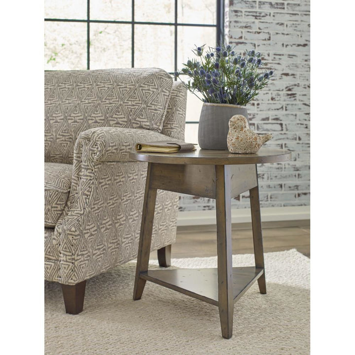 Mill House 24" Bowler Round End Table