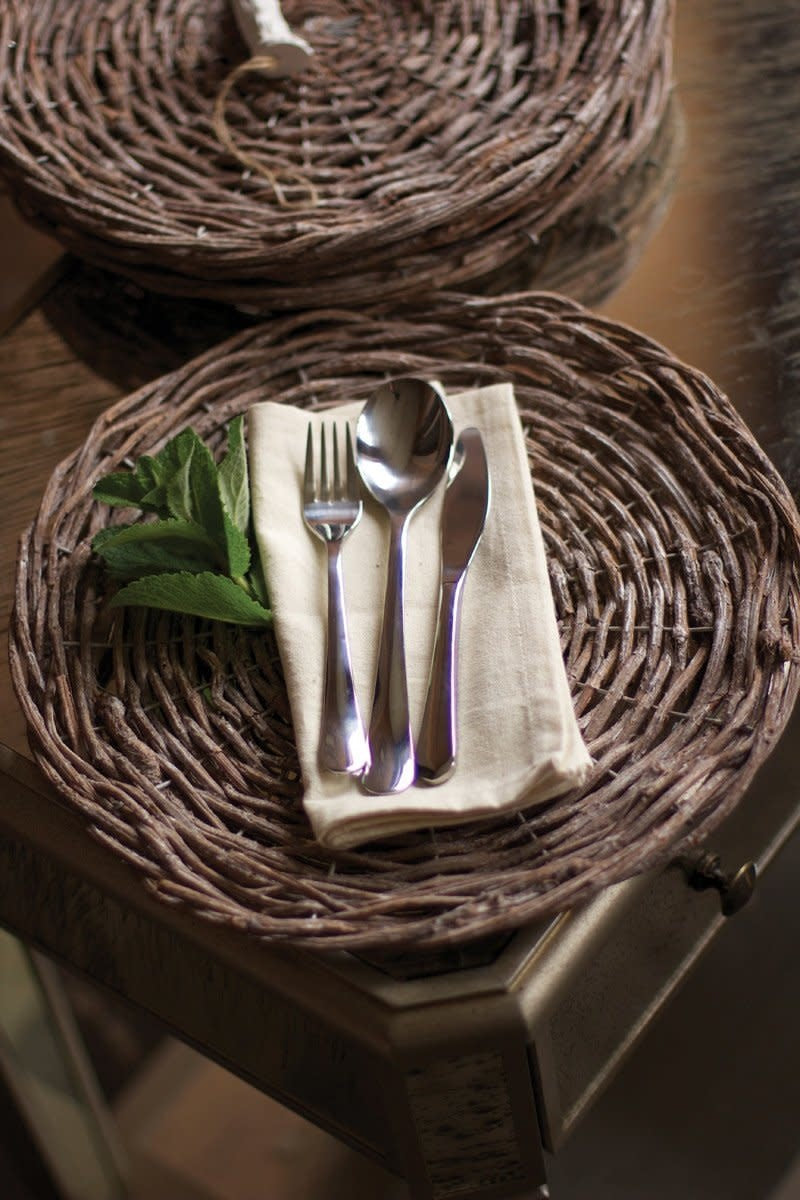 Rustic Grey Twig Charger