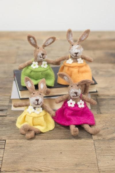 Set Of 4 Felt Rabbits-one Each Color