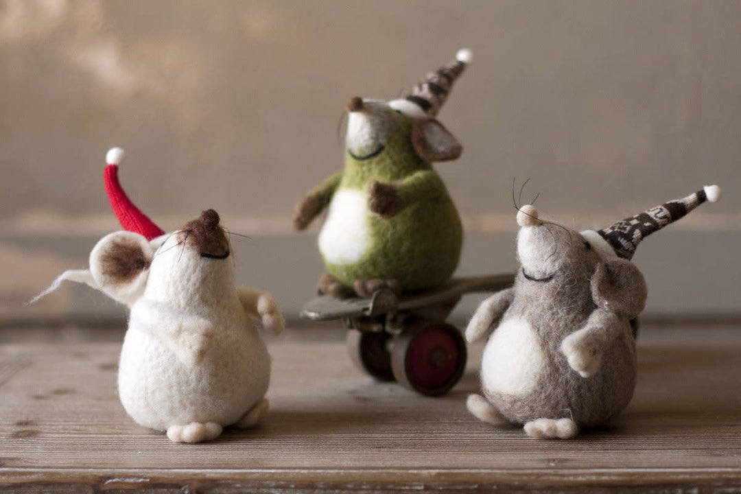Set Of 3 Felt Mice With Christmas Hats