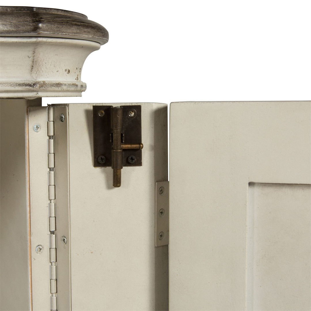 Magnolia Manor Door Chest