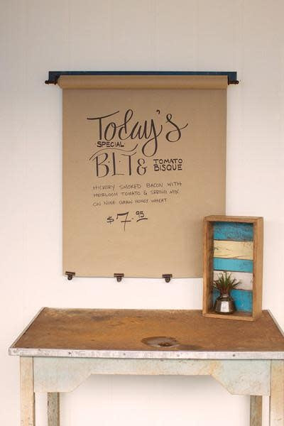 Hanging Note Roll With 4  Brass Finish Clips - 35in