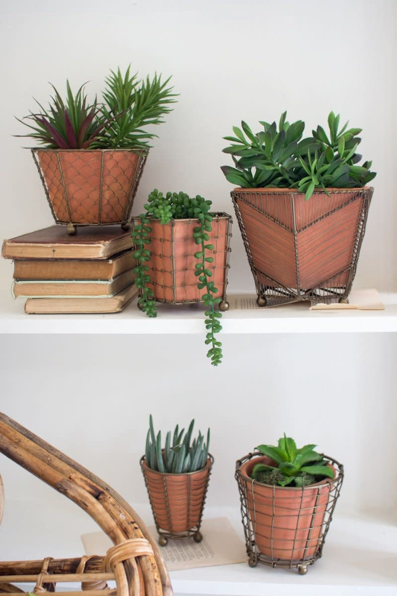 Set Of 5 Terracotta Planters With Wire Wrap And Brass Detail