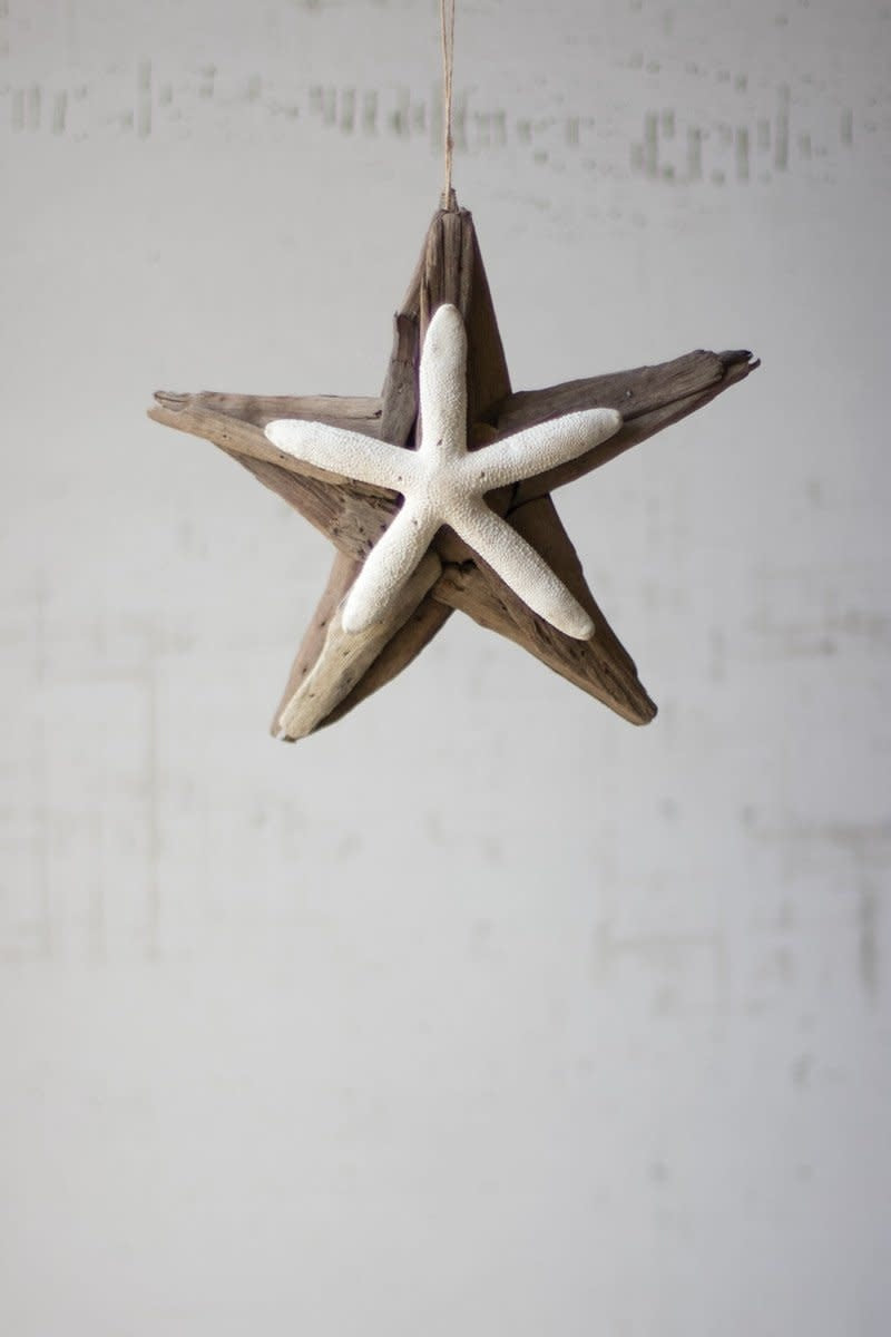 Set of 4 Driftwood Star Ornament With Starfish Detail